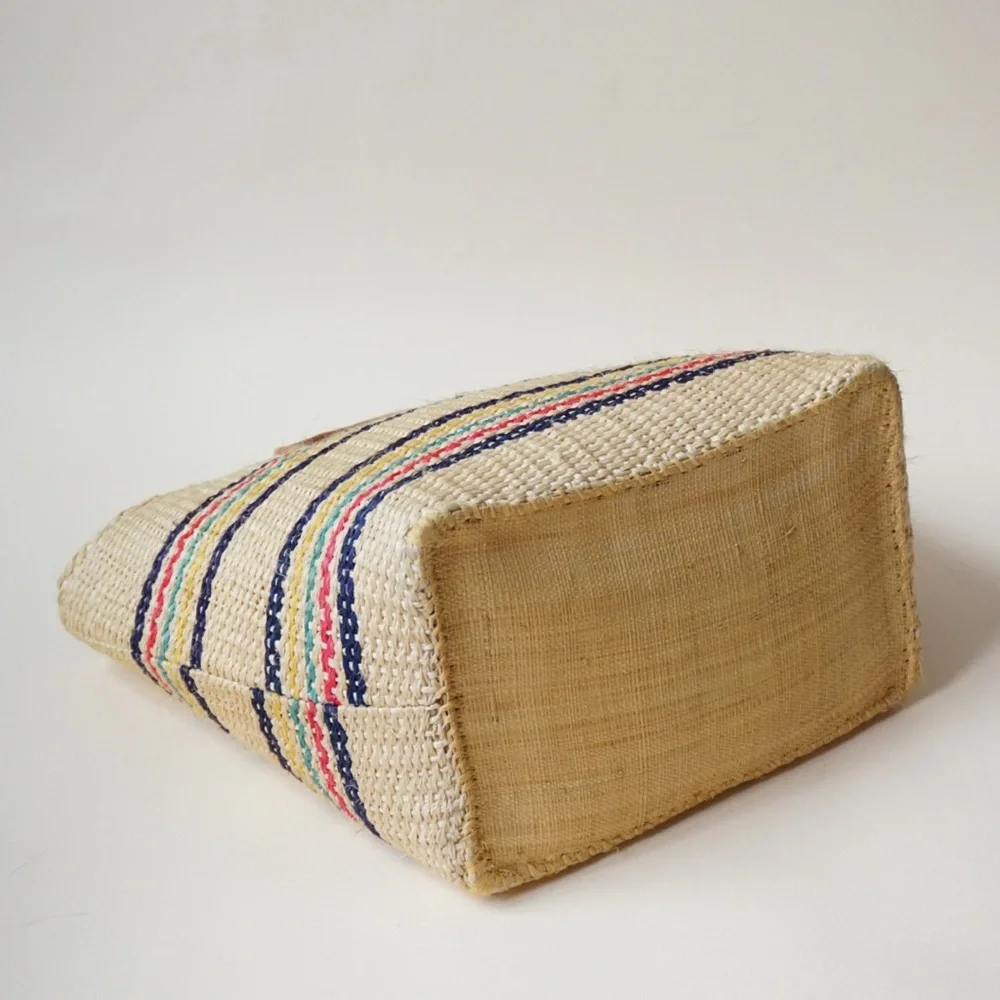 MAR Y SOL Caracas Striped Sisal/ Seagrass Pom Pom Market Tote - Picture 10 of 11
